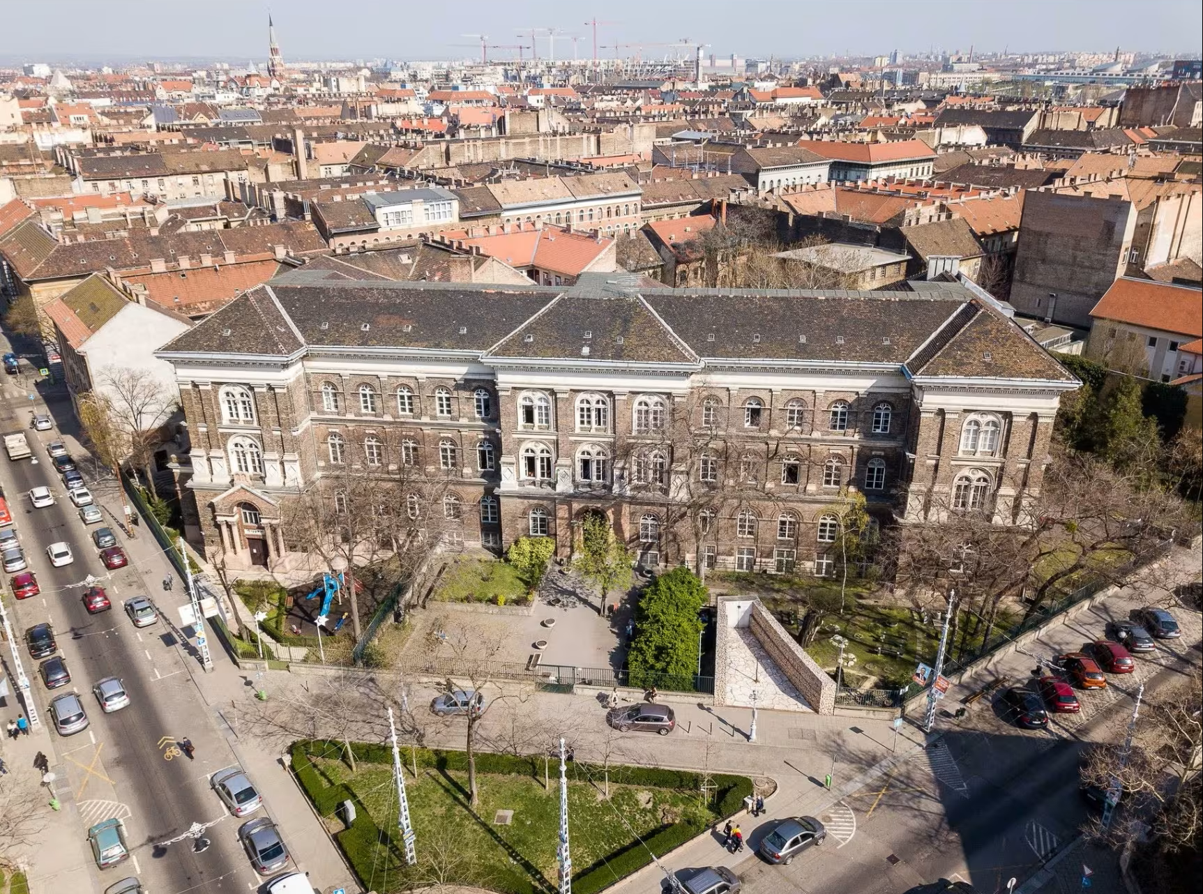 McDaniel College Budapest