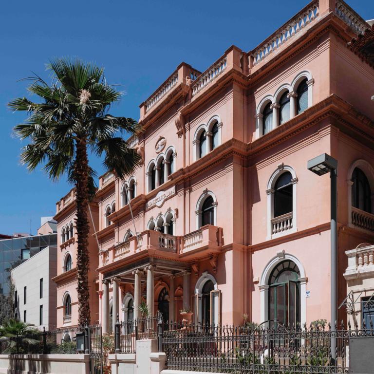 Expanish University Pathway Programs