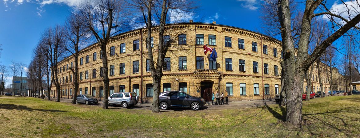University of Applied Sciences (EKA)